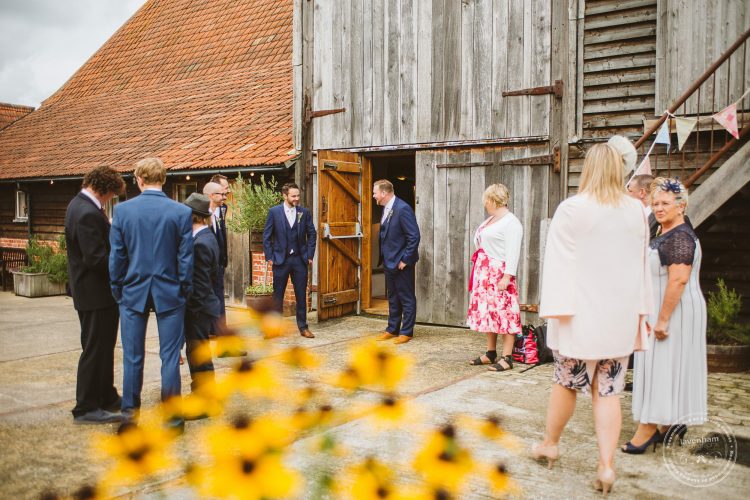 011016-moreves-barn-wedding-photographer-essex-048